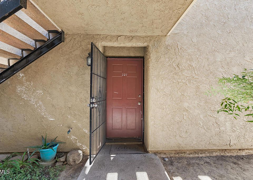 1st image of 221 Atmore Dr