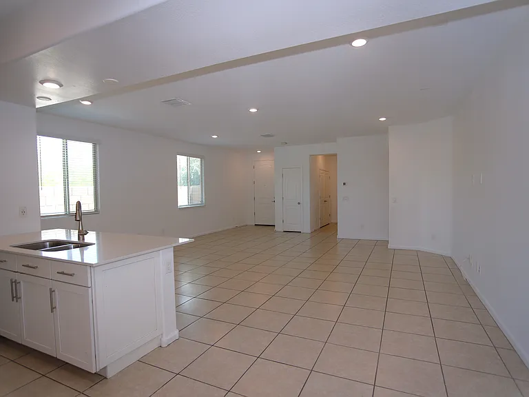 9210 W Willow Bend Ln — Photo 9