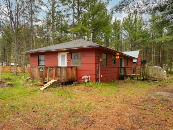 7237 Myrtle St, Frederic, MI 49733