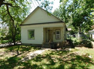 807 N Pine St, Pittsburg, KS 66762