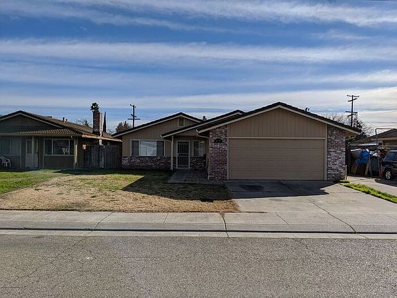 2nd image of 678 Wright Ave