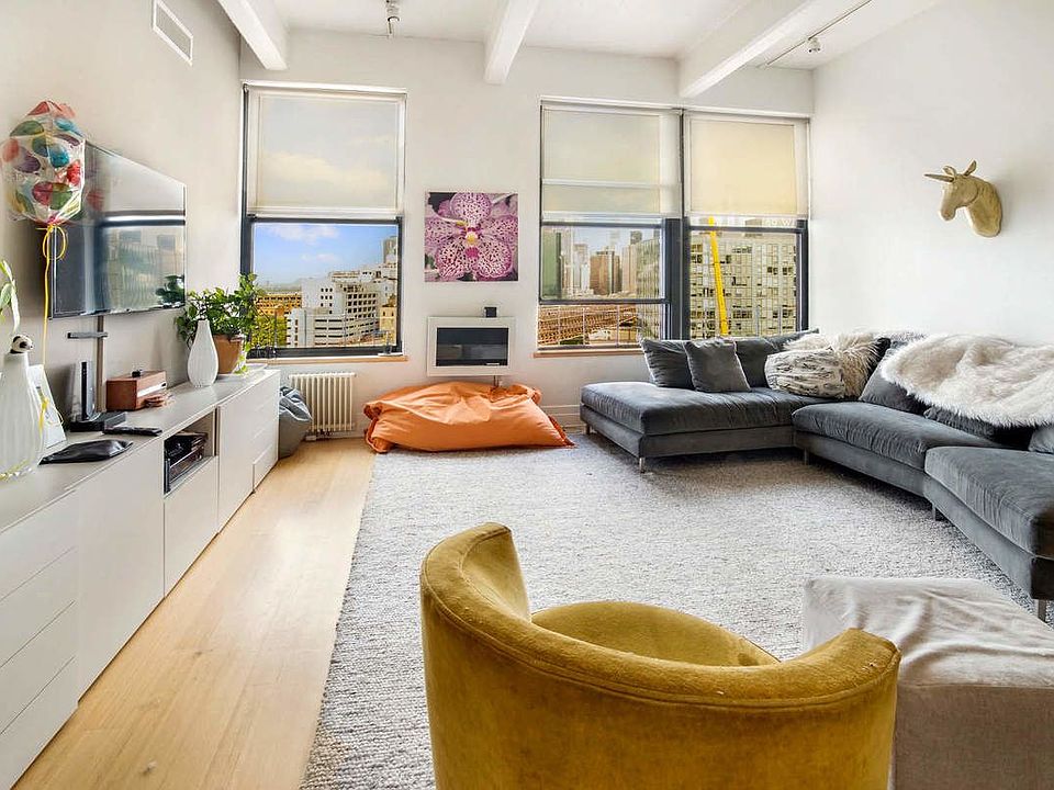 1st image of 70 Washington St APT 10K