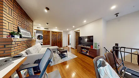 Rented by Bond New York