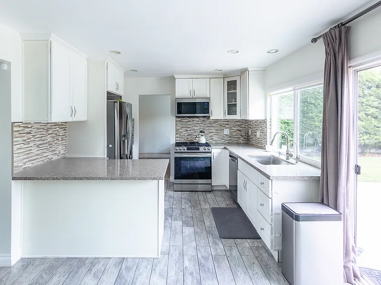 11144 Jerry Pl — Photo 3