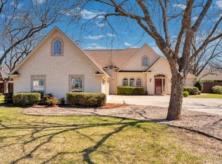 9321 S Longwood Dr, Granbury, TX 76049