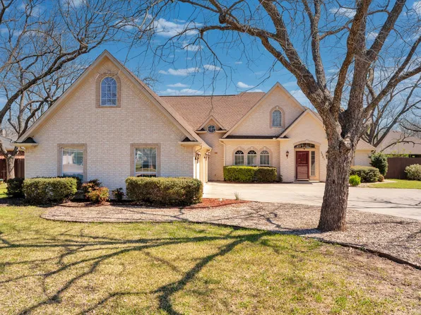 9321 S Longwood Dr, Granbury, TX 76049