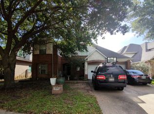 5230 Weatherstone Cir, Sugar Land, TX 77479