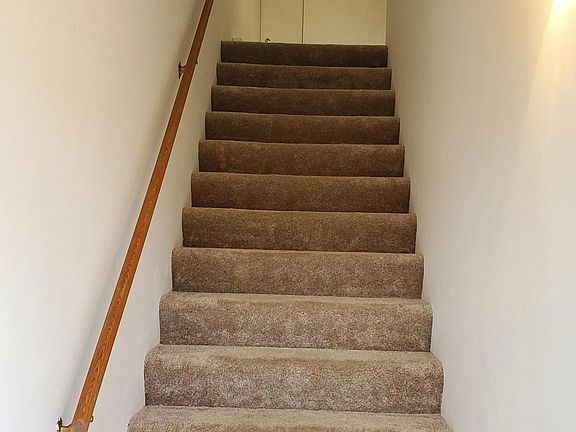 3rd image of 206-901 5th Ave N #206