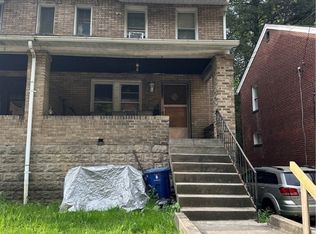 717 Maytide St, Pittsburgh, PA 15227