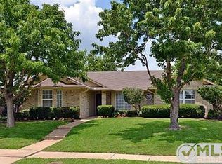 1227 Wild Cherry Dr, Carrollton, TX 75010
