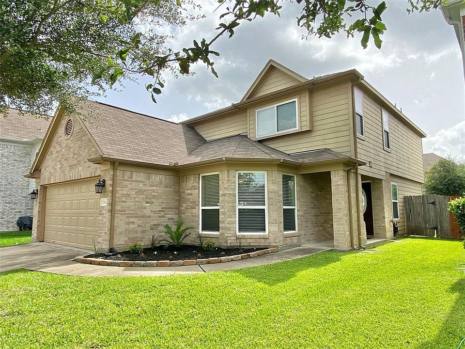 1st image of 3502 Apple Dale Dr