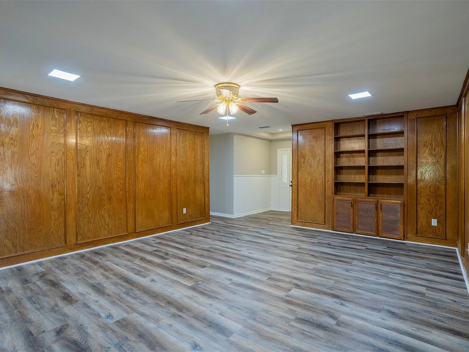 3 bed, 2.0 bath, 1851 sqft, $2,500 — Photo 3