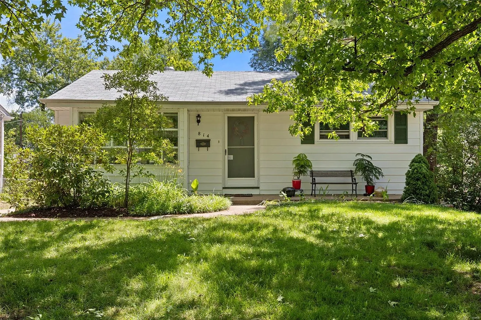 814 Lilac Ave photo 1