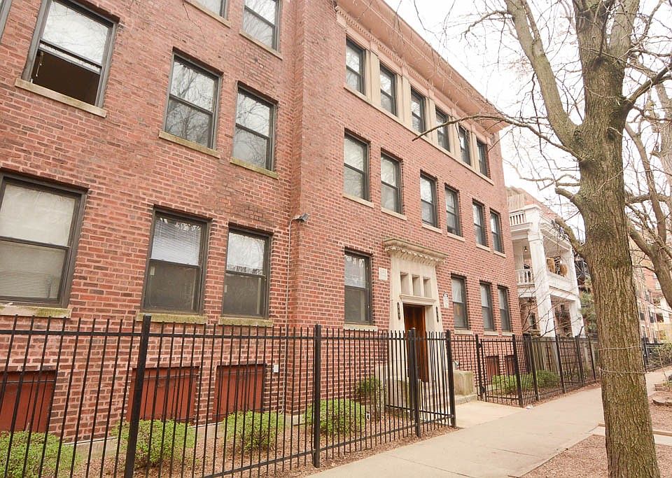 1st image of 907 W Agatite Ave APT 2