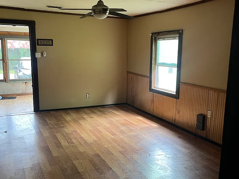 22204 SE 61st Ave — Photo 5