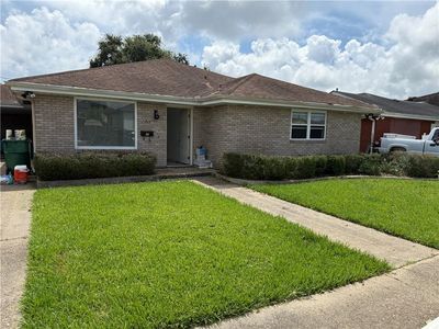 313 Firethorn Dr, Gretna, LA, 70056