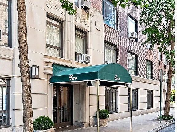 5th image of 2 Beekman Pl APT 12D