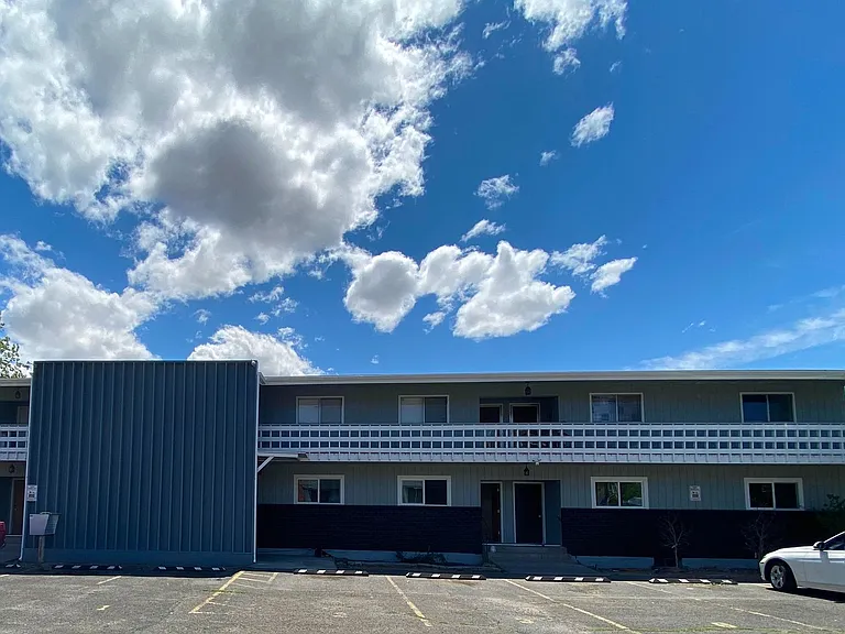 516 NW Bailey Ave #9 — Photo 2