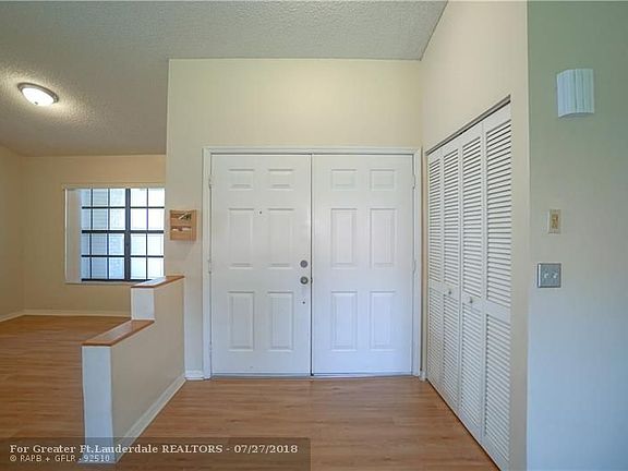 5th image of 20271 NW 3rd St