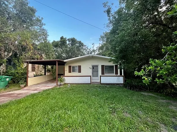 240 E Howry Ave, Deland, FL 32724