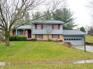 19 Sussex Ct E, Lexington, OH 44904