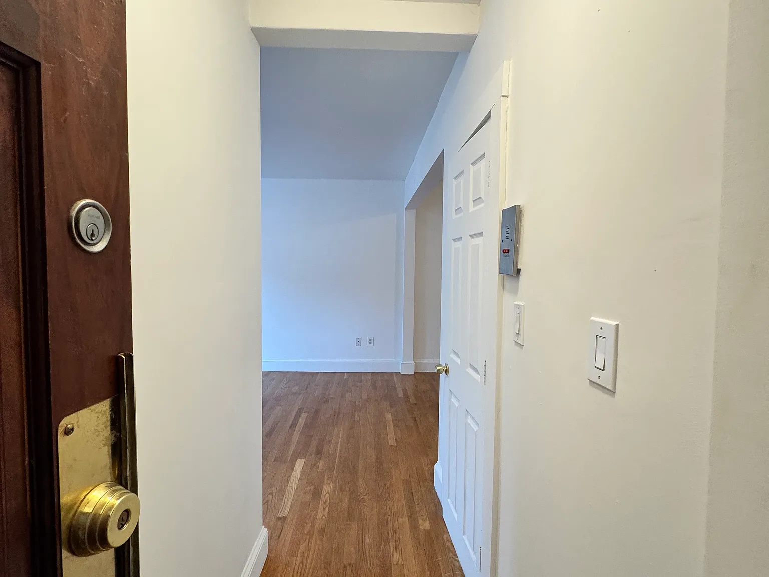 1 bed, 600 sqft, $2,395 — Photo 3