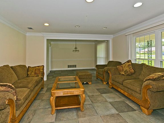 5th image of 7682 W WINDWARD Way