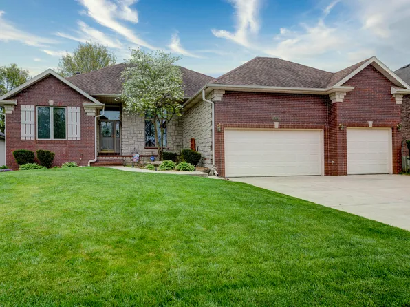 4864 E Kingwood Court, Springfield, MO 65809