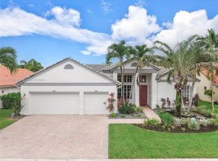 2824 E Abiaca Cir, Davie, FL 33328