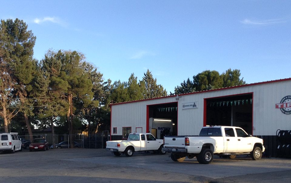 2nd image of 4647 Jackson Ln