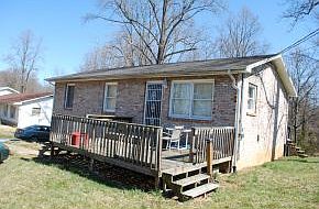2nd image of 112 Lynn Ln