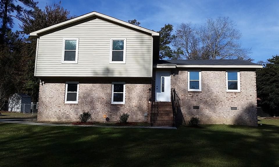 1st image of 4433 Branchwood Dr
