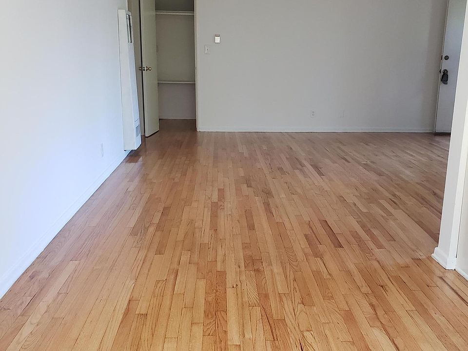 1st image of 1018 20th St #B