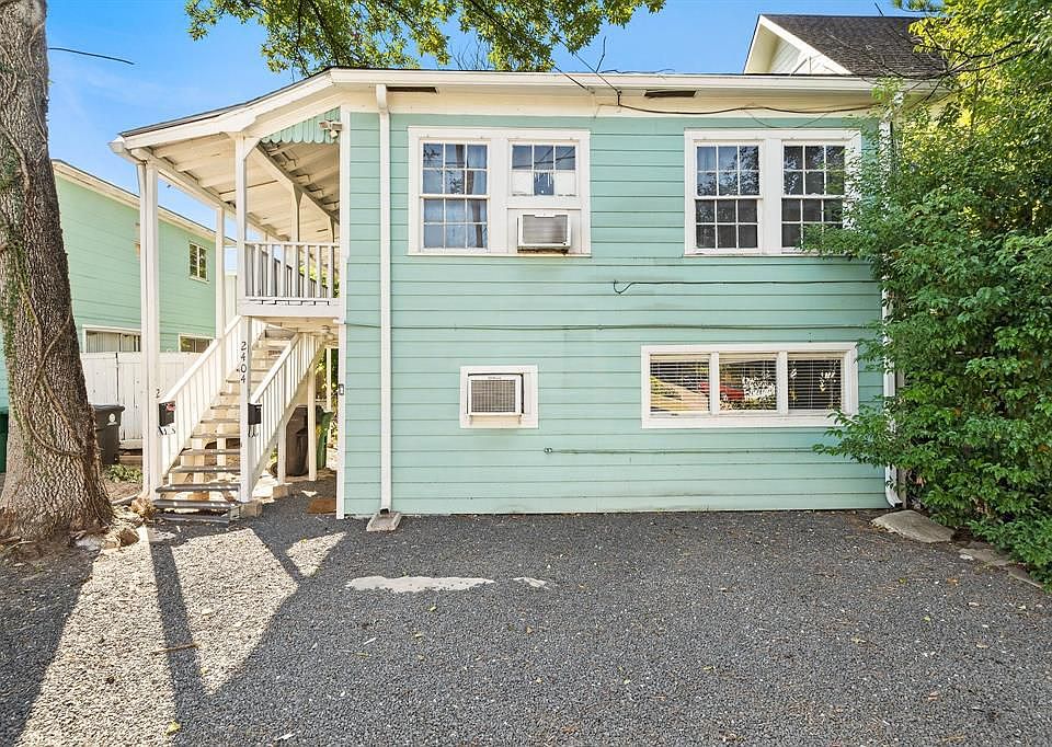 1st image of 2404 Yoakum Blvd #1