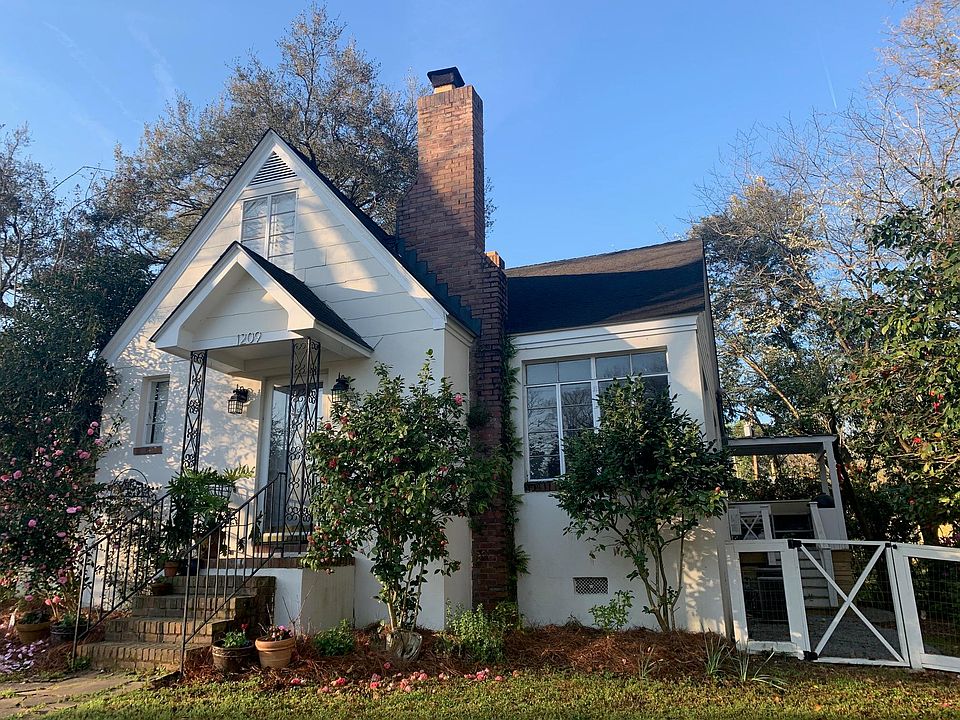1st image of 1209 Buist Ave