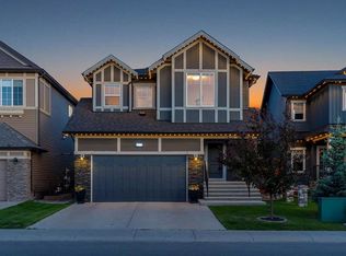 796 N Coopers Cres SW, Airdrie, AB T4B 4C3