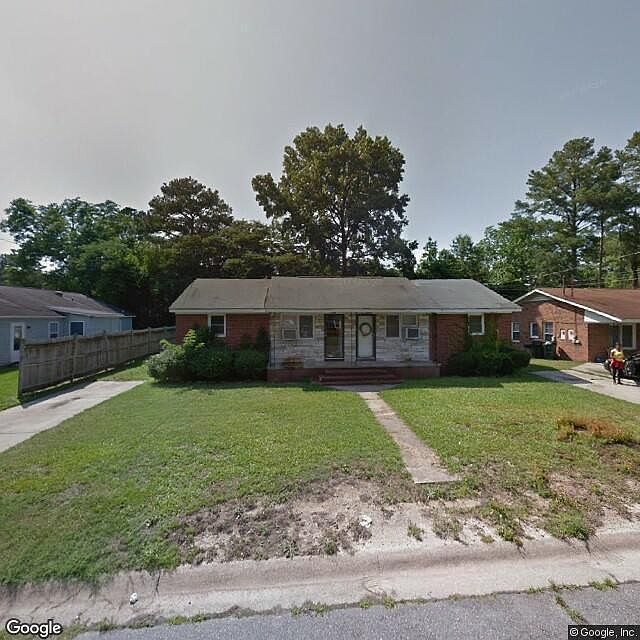 1st image of 809 Prince Ave #B