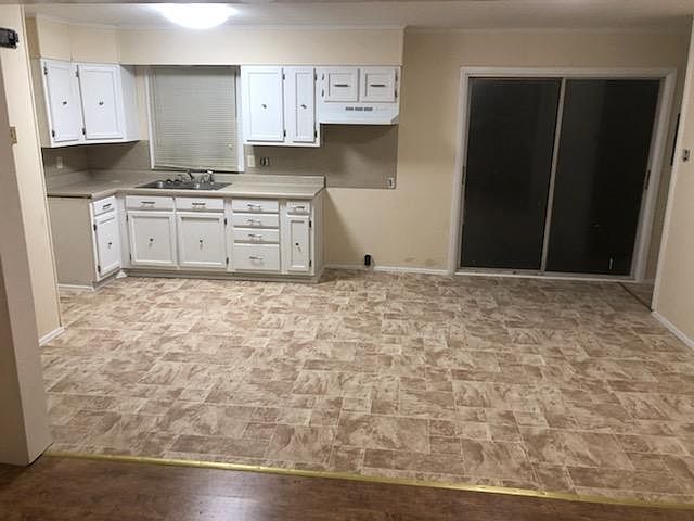 2nd image of 230 Southland Dr