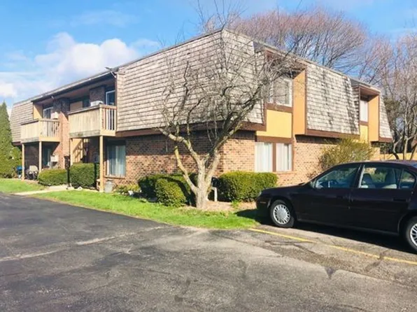 Maplecrest Apartments, 1086-1088 S Wells St #1088-15, Lake Geneva, WI 53147
