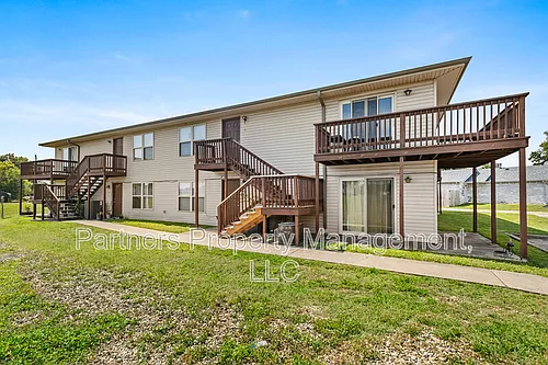 1318 W Centennial Dr #6 Photo 1