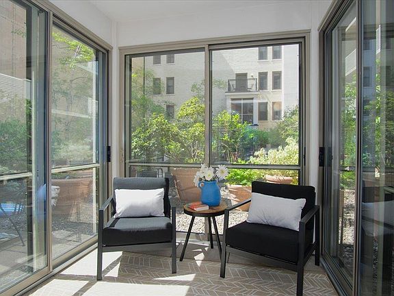 4th image of 123 W Washington Ave Unit 311