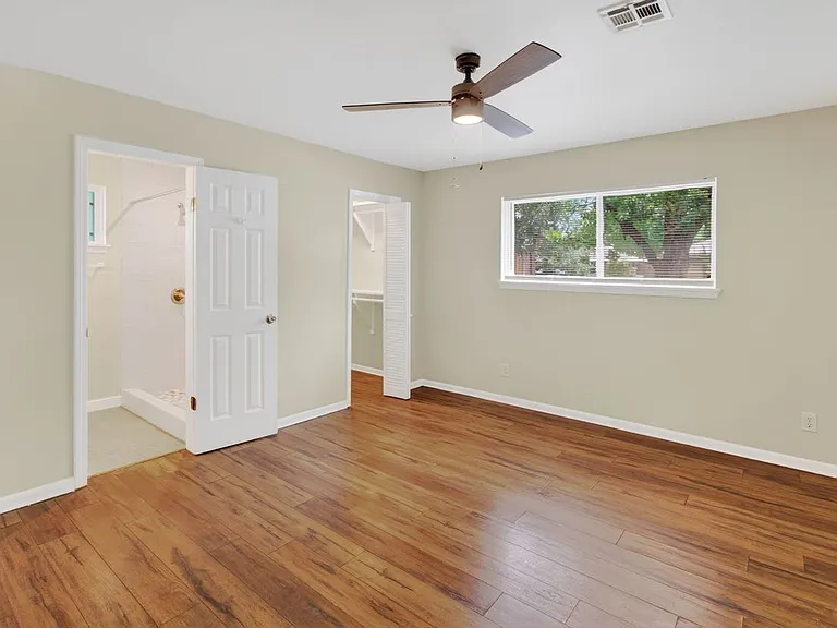 5502 Effingham Dr — Photo 6