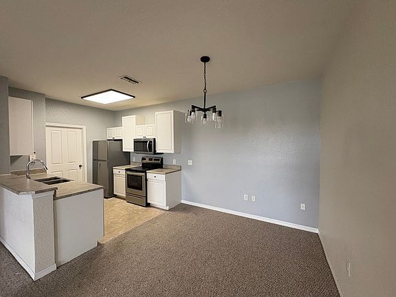 5th image of 8013 Hemingway Cir