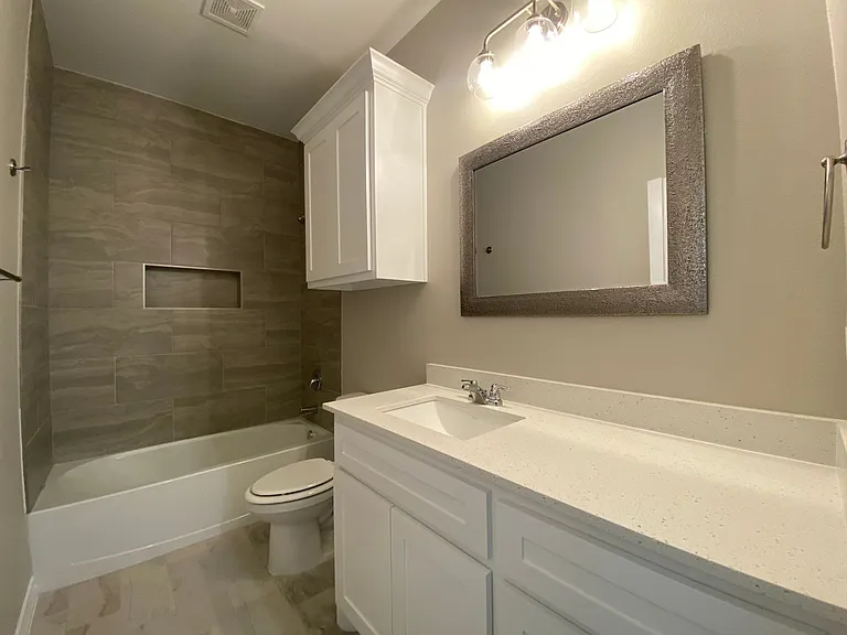 13966 Fortuna Bay Dr — Photo 17