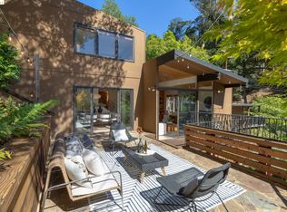 7020 Paso Robles Dr, Oakland, CA