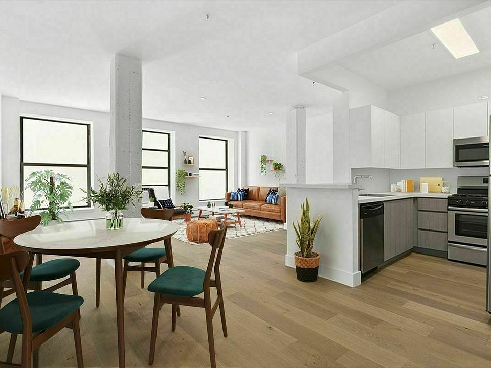 1st image of 275 Park Ave APT 5J