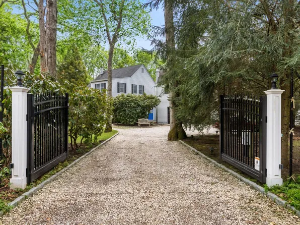 757 Seven Ponds Towd Rd, Southampton, NY 11968