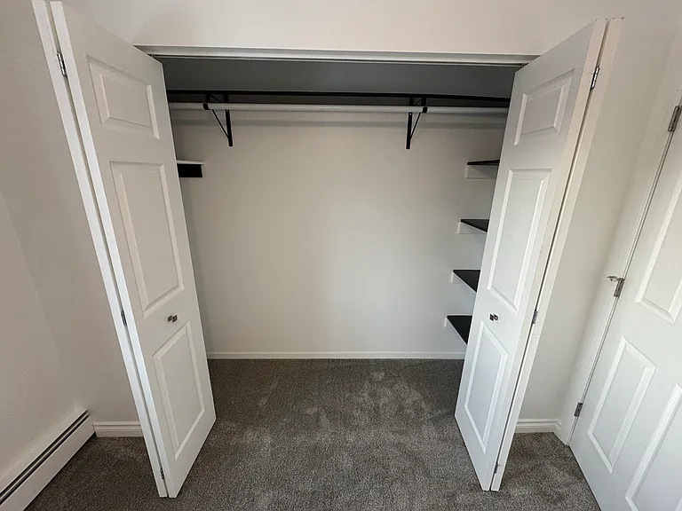 6927 Laser Dr — Photo 8
