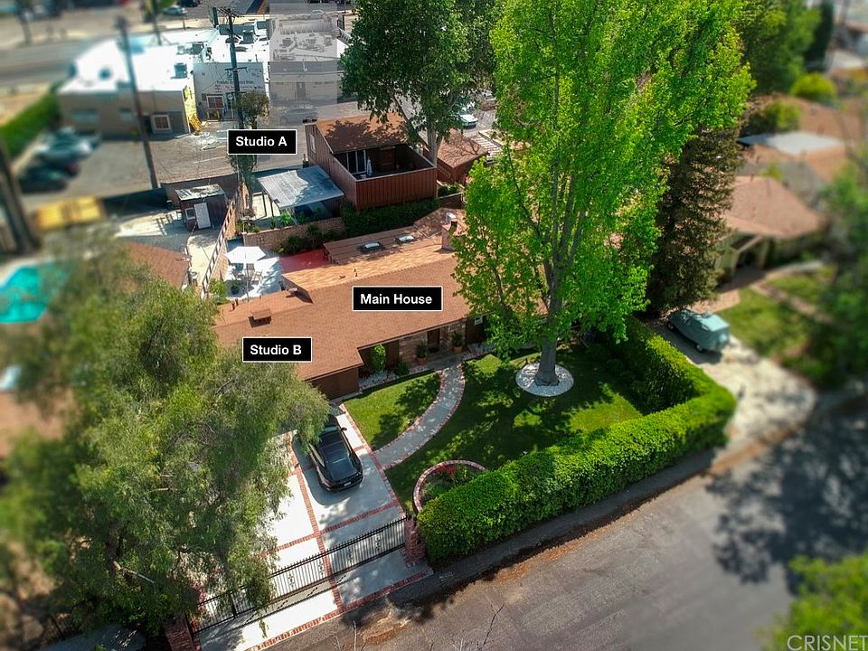 1st image of 22824 Leonora Dr