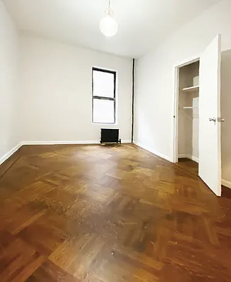 Rented by Avenues Real Estate | media 3